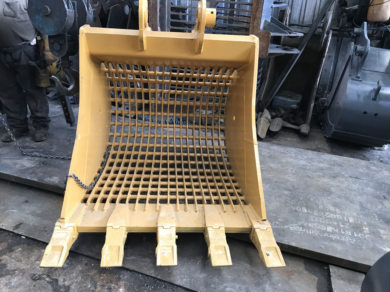 Doosan - Sortirna žlica za Orodje/ Oprema: slika 2 Doosan - Sortirna žlica za Orodje/ Oprema: slika 2