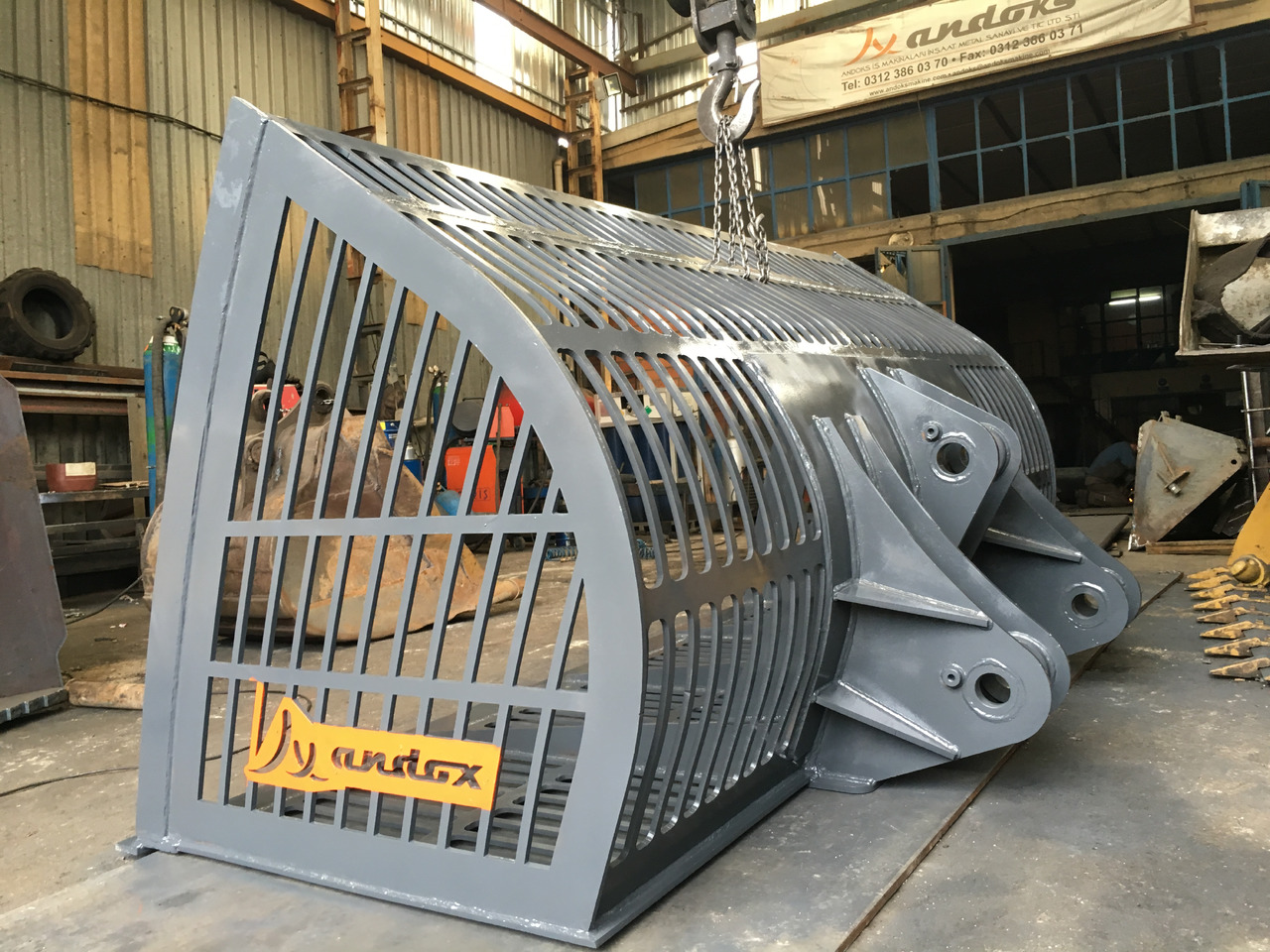 - Sortirna žlica za Gradbeni stroj: slika 4 - Sortirna žlica za Gradbeni stroj: slika 4