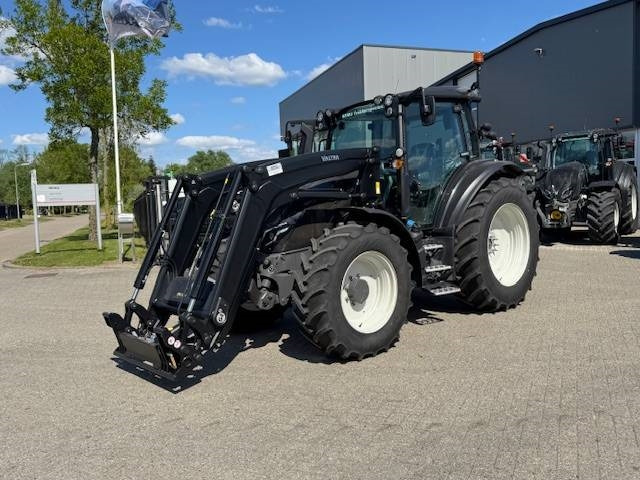 Valtra G125 Ecopower Active, 115 uur!! FH+PTO+Voorlader - Traktor: slika 2 Valtra G125 Ecopower Active, 115 uur!! FH+PTO+Voorlader - Traktor: slika 2