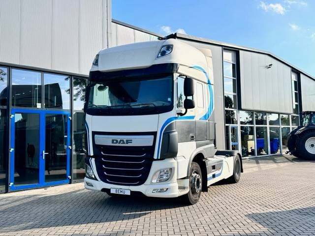 DAF XF 106 460 Super Space Cab 780.000km - Vlačilec: slika 1 DAF XF 106 460 Super Space Cab 780.000km - Vlačilec: slika 1