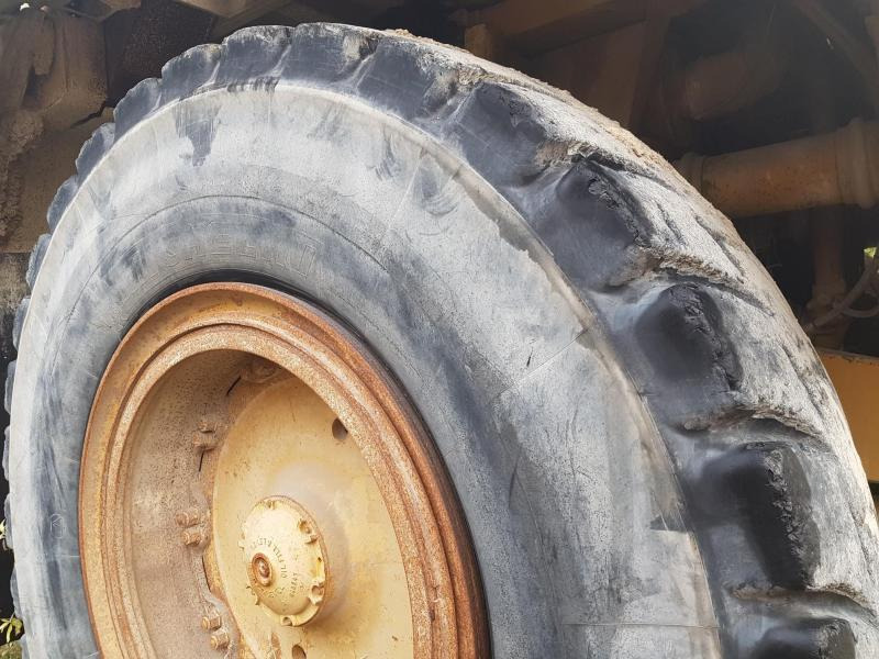 Togi demper/ Demper za skale Caterpillar 777 B: slika 19