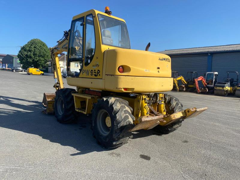 Komatsu PW95 - Bager na kolesih: slika 2 Komatsu PW95 - Bager na kolesih: slika 2