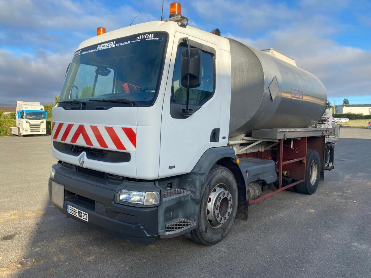 Renault Premium 300 CV lizing Renault Premium 300 CV: slika 7 Renault Premium 300 CV lizing Renault Premium 300 CV: slika 7