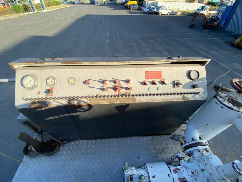 Renault Premium 300 CV lizing Renault Premium 300 CV: slika 15 Renault Premium 300 CV lizing Renault Premium 300 CV: slika 15