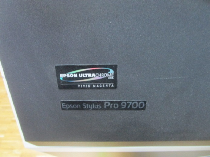 EPSON STYLUS PRO 9700 - Digitalni tiskarski stroj: slika 4 EPSON STYLUS PRO 9700 - Digitalni tiskarski stroj: slika 4