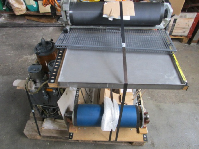 KOMPLETTES LACKWERK FÜR SM52-2-P - Rezervni deli za Tiskarski stroj: slika 2 KOMPLETTES LACKWERK FÜR SM52-2-P - Rezervni deli za Tiskarski stroj: slika 2