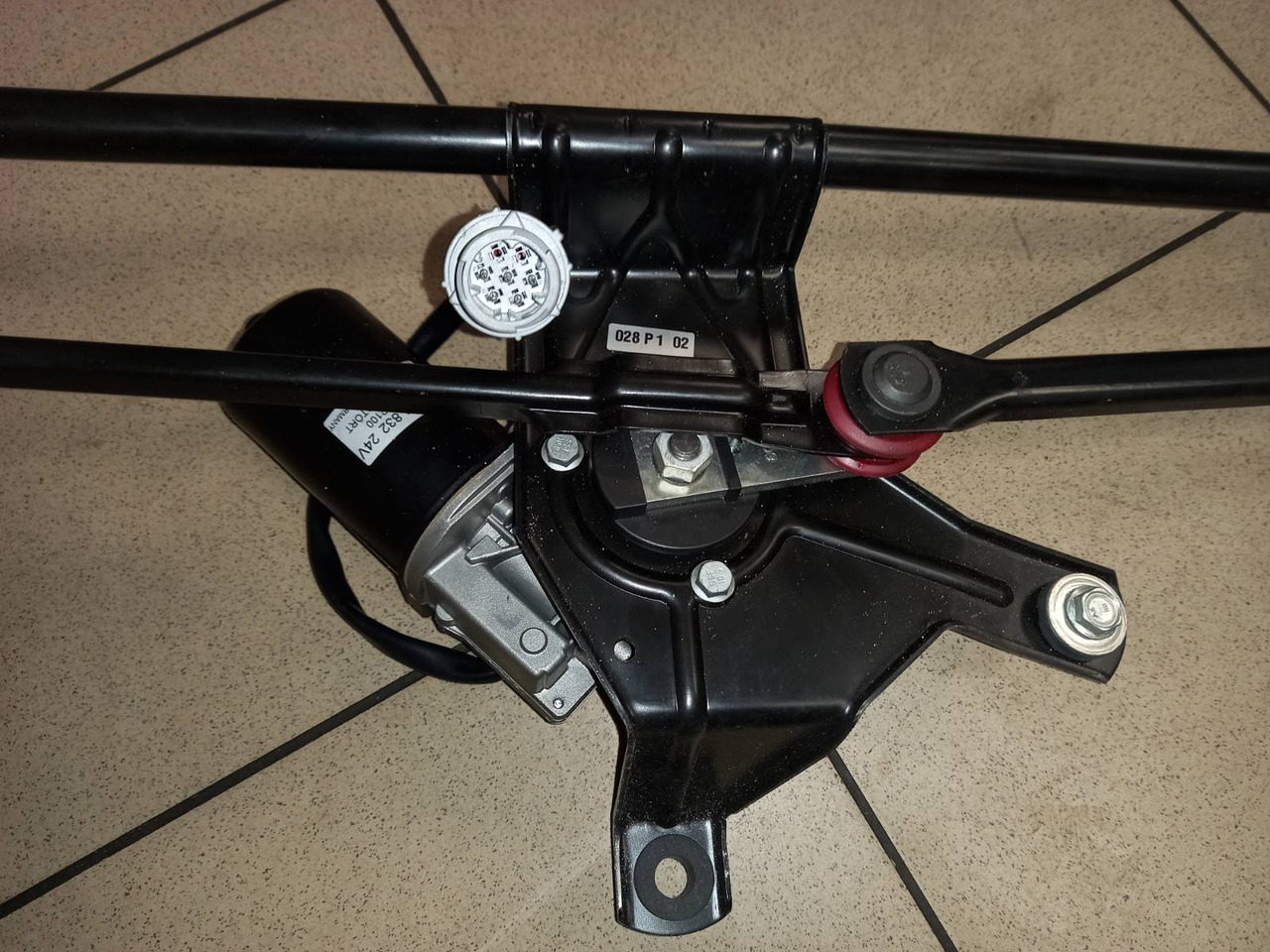 DAF - Brisalec: slika 1 DAF - Brisalec: slika 1