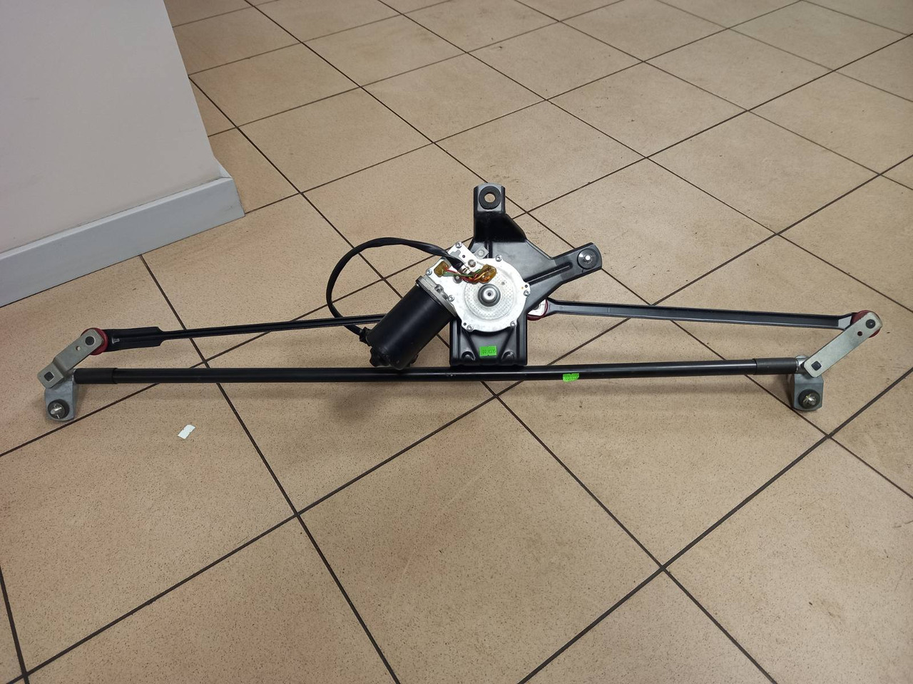 DAF - Brisalec: slika 2 DAF - Brisalec: slika 2