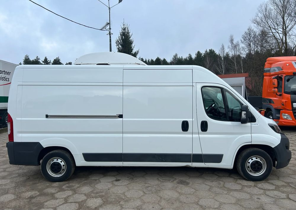 Peugeot BOXER CHŁODNIA MROŹNIA LEKI ISBERG GRUAU 3 KOMORY / 2 SZTUKI !! - Hladilno vozilo: slika 5 Peugeot BOXER CHŁODNIA MROŹNIA LEKI ISBERG GRUAU 3 KOMORY / 2 SZTUKI !! - Hladilno vozilo: slika 5