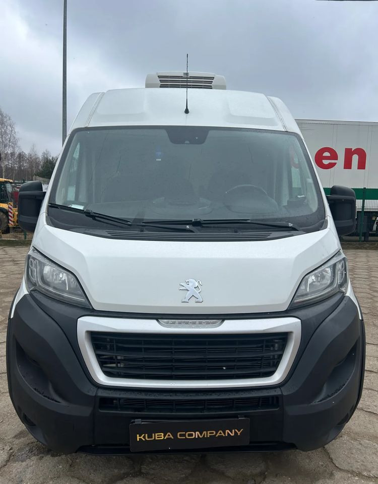 Peugeot BOXER CHŁODNIA MROŹNIA THERMO KING C-150e MAX / 2 KOMORY / 2018 ROK !! - Hladilno vozilo: slika 3 Peugeot BOXER CHŁODNIA MROŹNIA THERMO KING C-150e MAX / 2 KOMORY / 2018 ROK !! - Hladilno vozilo: slika 3