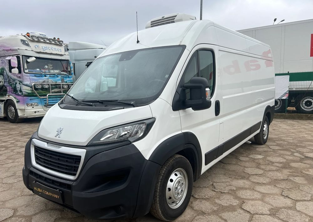 Peugeot BOXER CHŁODNIA MROŹNIA THERMO KING C-150e MAX / 2 KOMORY / 2018 ROK !! - Hladilno vozilo: slika 4 Peugeot BOXER CHŁODNIA MROŹNIA THERMO KING C-150e MAX / 2 KOMORY / 2018 ROK !! - Hladilno vozilo: slika 4