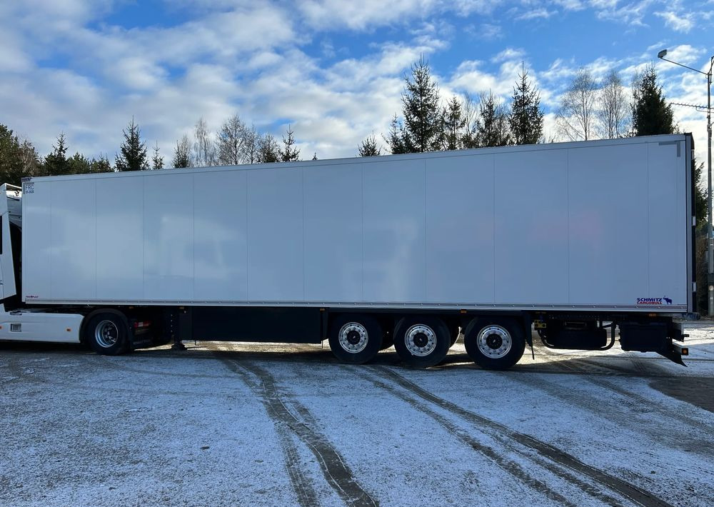 Schmitz Cargobull ORYGINALNE ALUFELGI ALCOA / BEZWYPADKOWA CHŁODNIA / GRUBA ŚCIANA 7 CM / 2 SZTUKI !! - Polprikolica hladilnik: slika 4 Schmitz Cargobull ORYGINALNE ALUFELGI ALCOA / BEZWYPADKOWA CHŁODNIA / GRUBA ŚCIANA 7 CM / 2 SZTUKI !! - Polprikolica hladilnik: slika 4