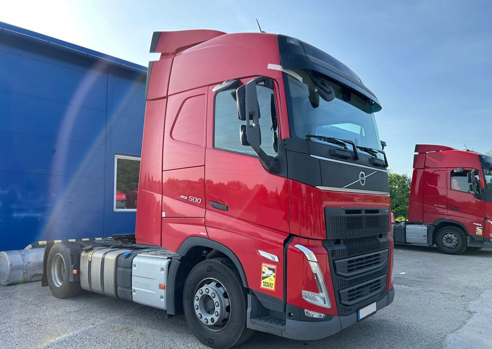 Volvo FH 500 I-SAVE / PARK COOL / ZŁOTY KONTRAKT / 3 SZTUKI !! - Vlačilec: slika 2 Volvo FH 500 I-SAVE / PARK COOL / ZŁOTY KONTRAKT / 3 SZTUKI !! - Vlačilec: slika 2