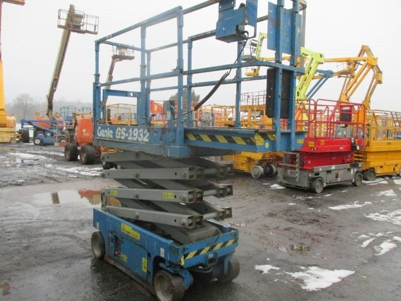 Genie GS 1932 - Škarjasta dvižna ploščad: slika 4 Genie GS 1932 - Škarjasta dvižna ploščad: slika 4