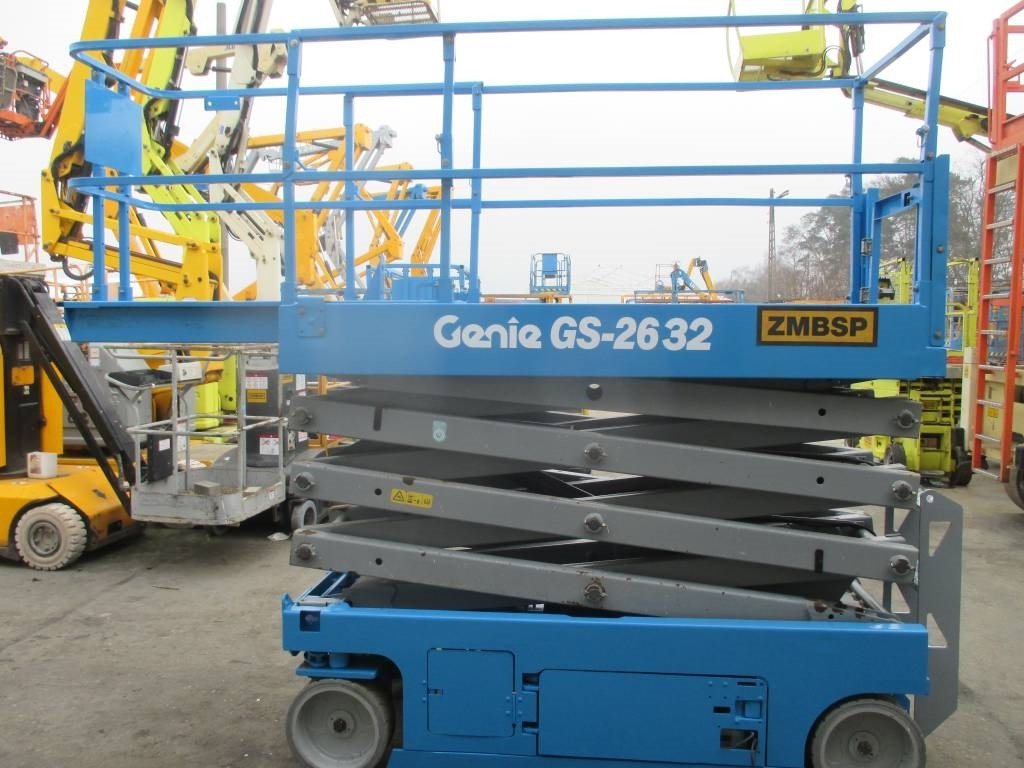 Genie GS 2632 - Škarjasta dvižna ploščad: slika 5 Genie GS 2632 - Škarjasta dvižna ploščad: slika 5