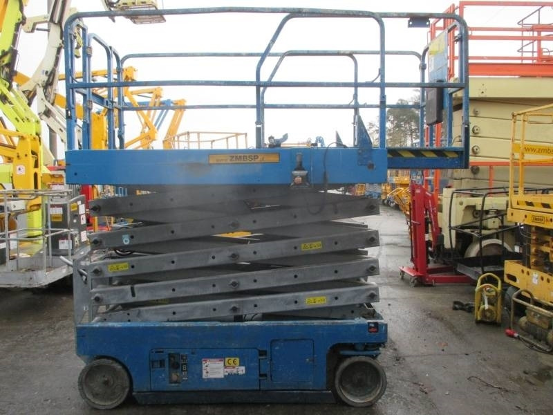 Genie GS 3246 - Škarjasta dvižna ploščad: slika 5 Genie GS 3246 - Škarjasta dvižna ploščad: slika 5