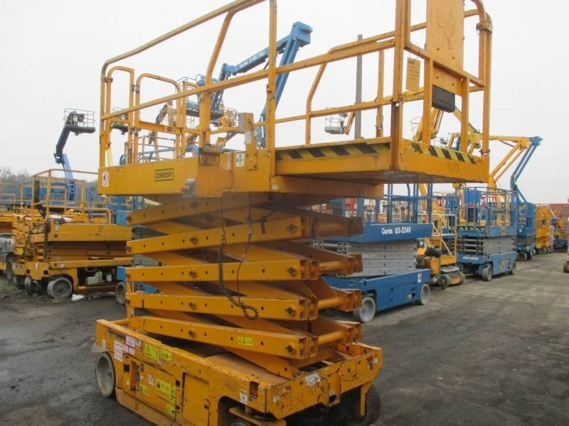 Genie GS 3246 - Škarjasta dvižna ploščad: slika 4 Genie GS 3246 - Škarjasta dvižna ploščad: slika 4