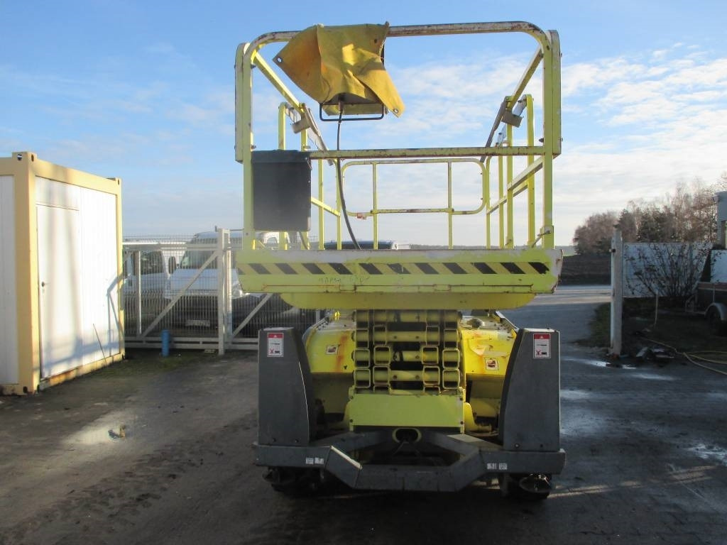 Haulotte Compact 12 DX - Škarjasta dvižna ploščad: slika 4 Haulotte Compact 12 DX - Škarjasta dvižna ploščad: slika 4