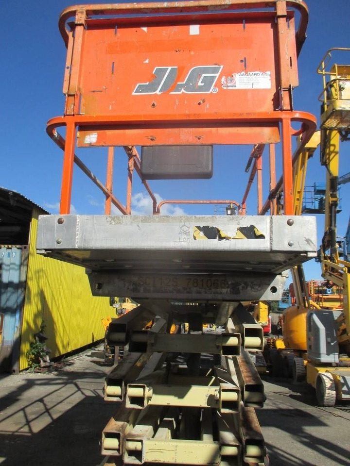 JLG 3246 ES - Škarjasta dvižna ploščad: slika 3 JLG 3246 ES - Škarjasta dvižna ploščad: slika 3