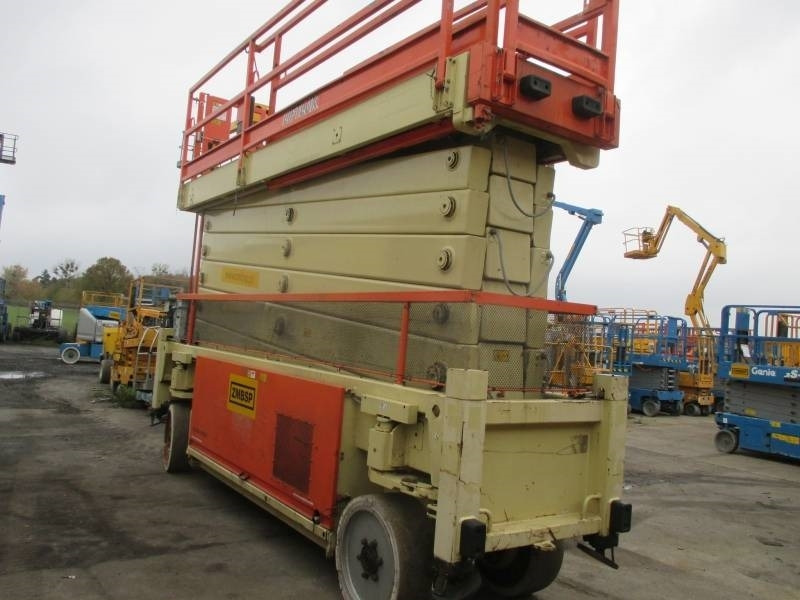 JLG Liftlux 245-12 - Škarjasta dvižna ploščad: slika 5 JLG Liftlux 245-12 - Škarjasta dvižna ploščad: slika 5