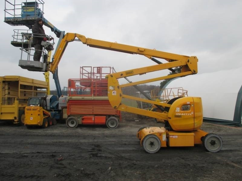Manitou 170AETJ - Zglobna dvižna ploščad: slika 1 Manitou 170AETJ - Zglobna dvižna ploščad: slika 1