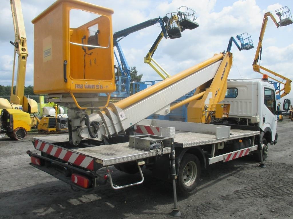 Multitel MT 202 DS - Dvižna ploščad montirana na tovornjak: slika 3 Multitel MT 202 DS - Dvižna ploščad montirana na tovornjak: slika 3