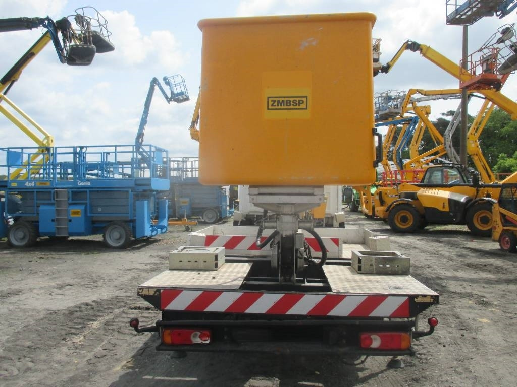 Multitel MT 202 DS - Dvižna ploščad montirana na tovornjak: slika 4 Multitel MT 202 DS - Dvižna ploščad montirana na tovornjak: slika 4