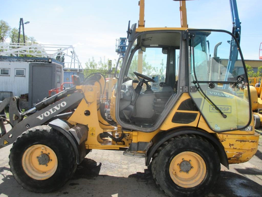 Volvo L 25 F - Kolesni nakladalec: slika 5 Volvo L 25 F - Kolesni nakladalec: slika 5