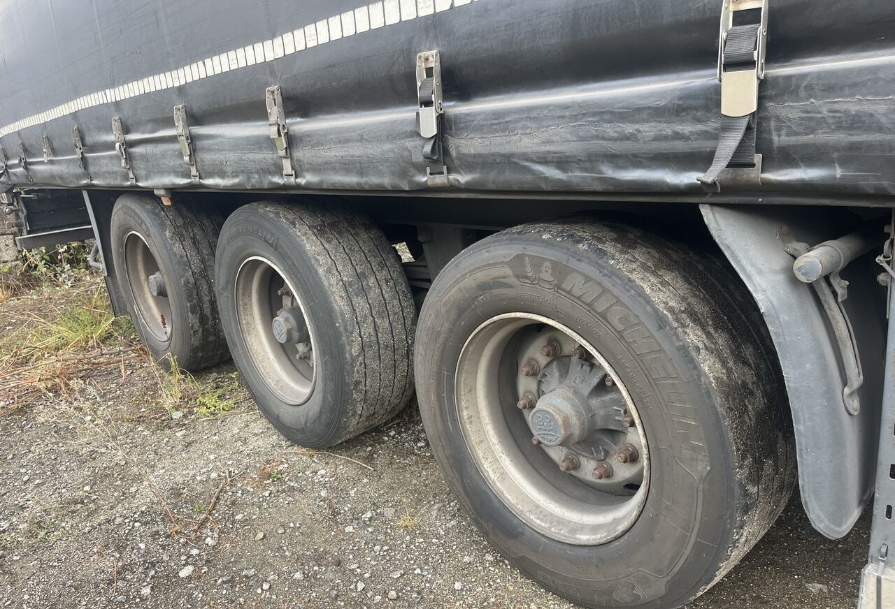 LeciTrailer - Polprikolica s ponjavo: slika 2 LeciTrailer - Polprikolica s ponjavo: slika 2