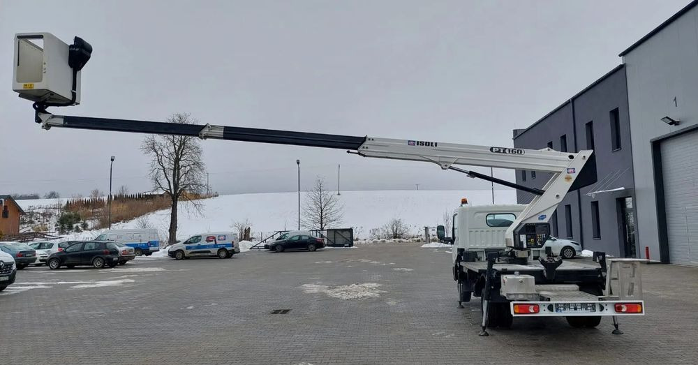 Nissan NT400 CABSTAR podnośnik koszowy ISOLI PT160 - Dvižna ploščad montirana na tovornjak: slika 5 Nissan NT400 CABSTAR podnośnik koszowy ISOLI PT160 - Dvižna ploščad montirana na tovornjak: slika 5