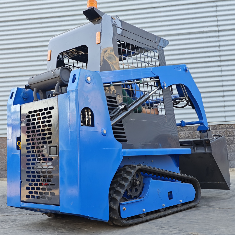 LEZUM LA670 Skid Steer Euro 5/Epa Engine Kubota Mini Small Skid Steer Loader For Sale - Mini nakladalec: slika 5 LEZUM LA670 Skid Steer Euro 5/Epa Engine Kubota Mini Small Skid Steer Loader For Sale - Mini nakladalec: slika 5