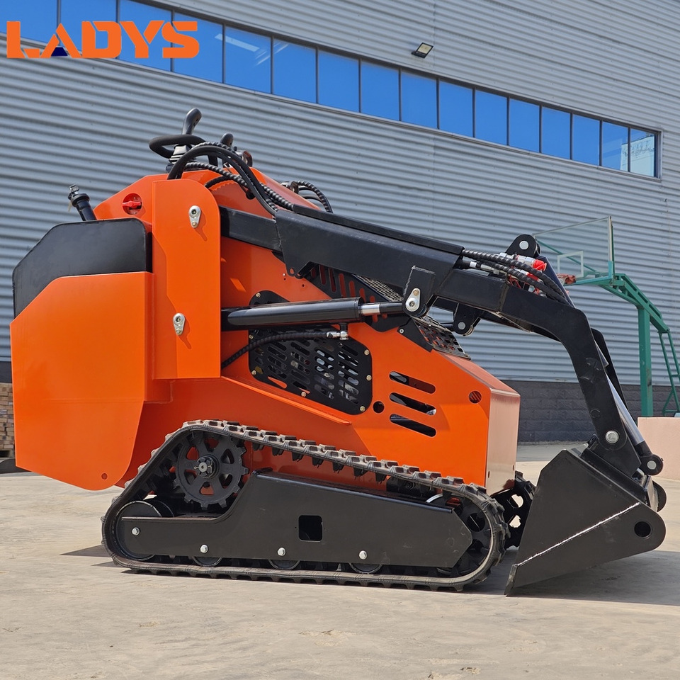 LADYS Free Shipping Mini Skid Steer Loader Compact Track Electric/Diesel Chinese Mini Skid Steer Loader For Sale With Mini Skid Steer Attachments 4 In 1 Bucket - Mini nakladalec: slika 2 LADYS Free Shipping Mini Skid Steer Loader Compact Track Electric/Diesel Chinese Mini Skid Steer Loader For Sale With Mini Skid Steer Attachments 4 In 1 Bucket - Mini nakladalec: slika 2