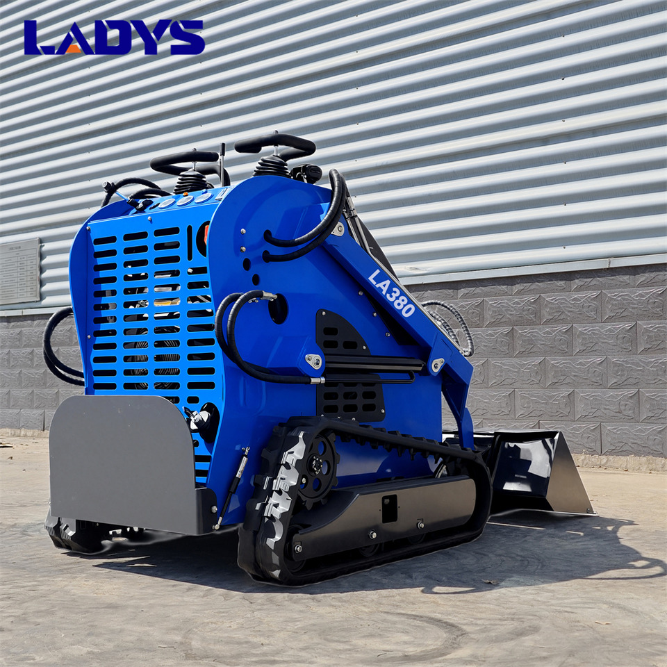 LADYS Free Shipping LA380 Mini Skid Steer Loader Compact Track Diesel Cheap Mini Skid Steer Loader For Sale With Mini Skid Steer Attachments 4 In 1 Bucket - Mini nakladalec: slika 4 LADYS Free Shipping LA380 Mini Skid Steer Loader Compact Track Diesel Cheap Mini Skid Steer Loader For Sale With Mini Skid Steer Attachments 4 In 1 Bucket - Mini nakladalec: slika 4
