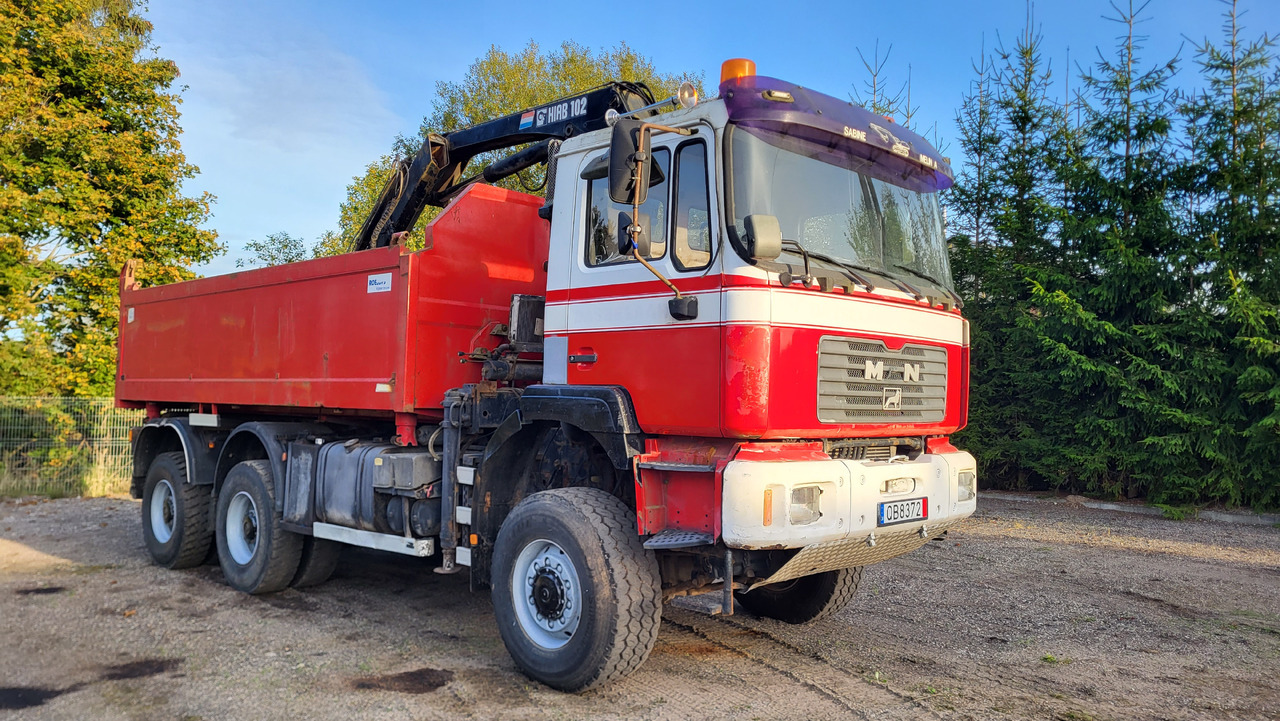 MAN 33.414 6X6 HIAB 102 33.414 - Tovornjak prekucnik: slika 2 MAN 33.414 6X6 HIAB 102 33.414 - Tovornjak prekucnik: slika 2