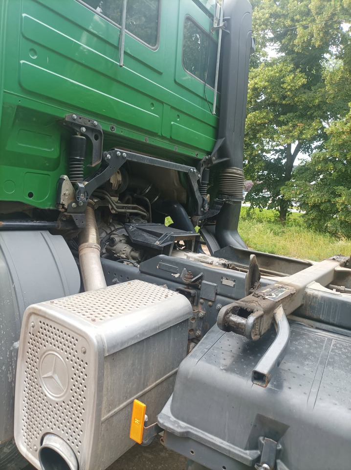 MERCEDES-BENZ ACTROS 18 36 4X4 - Tovornjak prekucnik: slika 5 MERCEDES-BENZ ACTROS 18 36 4X4 - Tovornjak prekucnik: slika 5