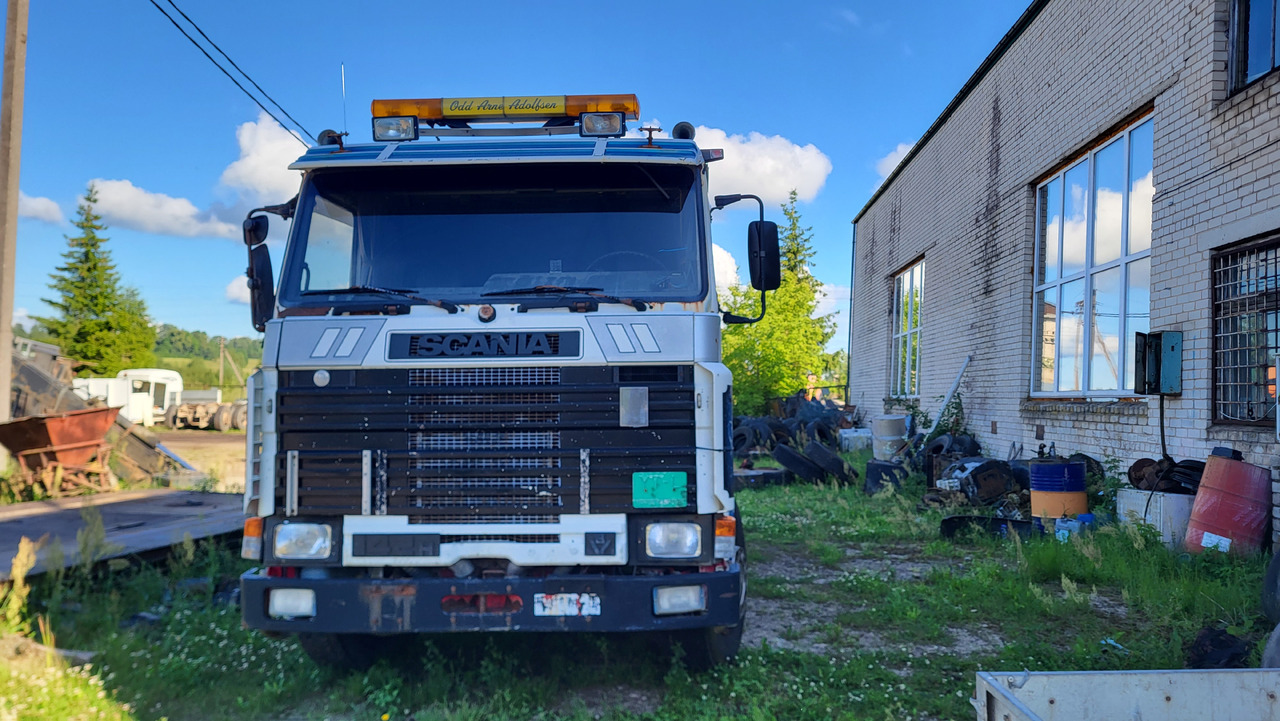 SCANIA R 142 H 6X2 SU KRANU - Vlačilec: slika 3 SCANIA R 142 H 6X2 SU KRANU - Vlačilec: slika 3