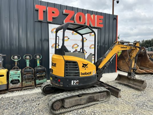 Bobcat E26 à 18900 € HT - Mini bager: slika 3 Bobcat E26 à 18900 € HT - Mini bager: slika 3