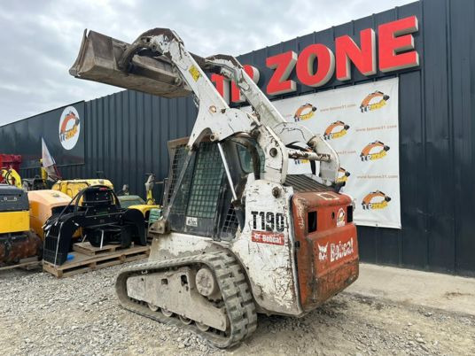 Bobcat T190 Joystick à 19 900 € HT - Kompaktni nakladalnik na gosenicah: slika 2 Bobcat T190 Joystick à 19 900 € HT - Kompaktni nakladalnik na gosenicah: slika 2