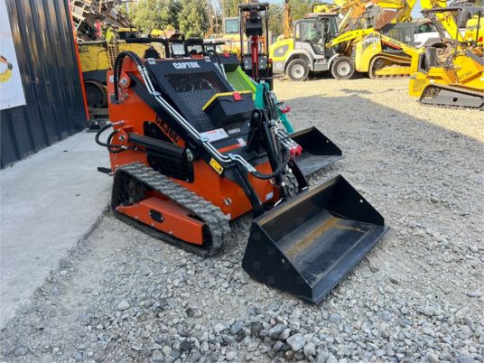 Fabrication artisanale CK360 - Kompaktni nakladalnik na gosenicah: slika 5 Fabrication artisanale CK360 - Kompaktni nakladalnik na gosenicah: slika 5