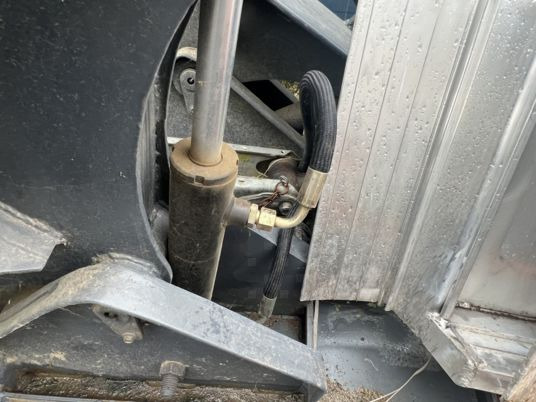 Lame de déneigement pour chargeur / chargeuse - Snežni plug: slika 5 Lame de déneigement pour chargeur / chargeuse - Snežni plug: slika 5