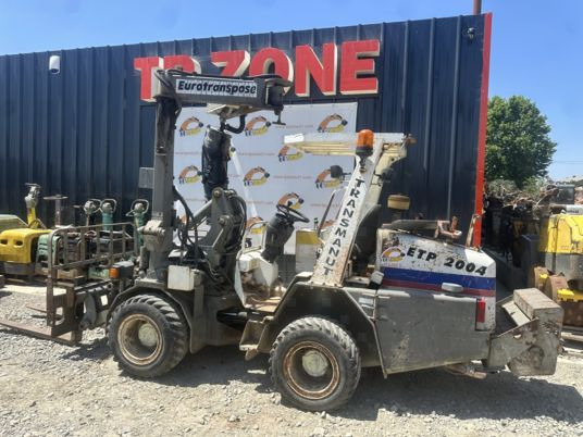 Transmanut Transmanut EUROTRANSPOSE à 12 900 € HT - Teleskopski kolesni nakladalnik: slika 4 Transmanut Transmanut EUROTRANSPOSE à 12 900 € HT - Teleskopski kolesni nakladalnik: slika 4