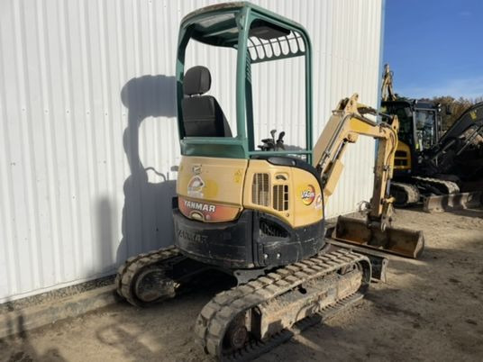 Yanmar VIO25-4 Canopy - Mini bager: slika 3 Yanmar VIO25-4 Canopy - Mini bager: slika 3