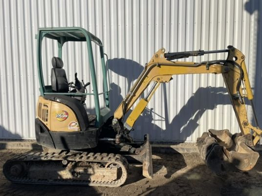 Yanmar VIO25-4 Canopy - Mini bager: slika 1 Yanmar VIO25-4 Canopy - Mini bager: slika 1