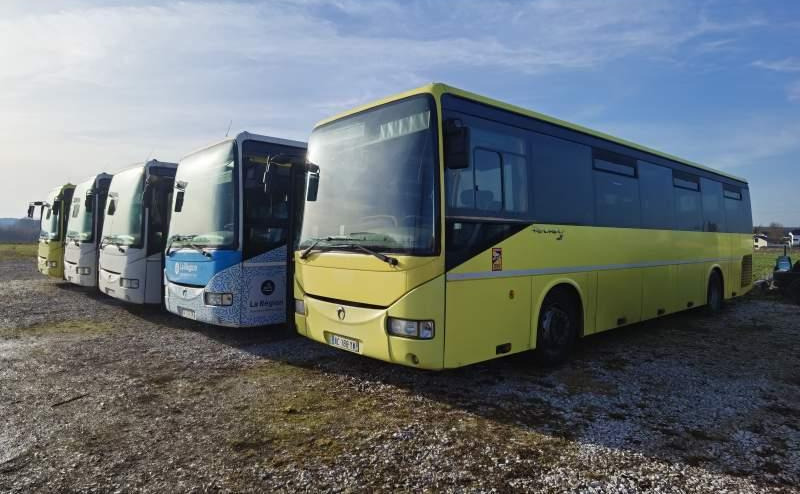 Irisbus Iveco Recreo 5 sztuk 2009 - Primestni avtobus: slika 2 Irisbus Iveco Recreo 5 sztuk 2009 - Primestni avtobus: slika 2