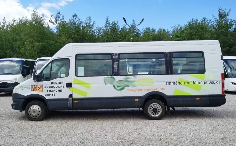 Iveco Daily 23 miejsca, KLIMA, WEBASTO - Primestni avtobus: slika 4 Iveco Daily 23 miejsca, KLIMA, WEBASTO - Primestni avtobus: slika 4