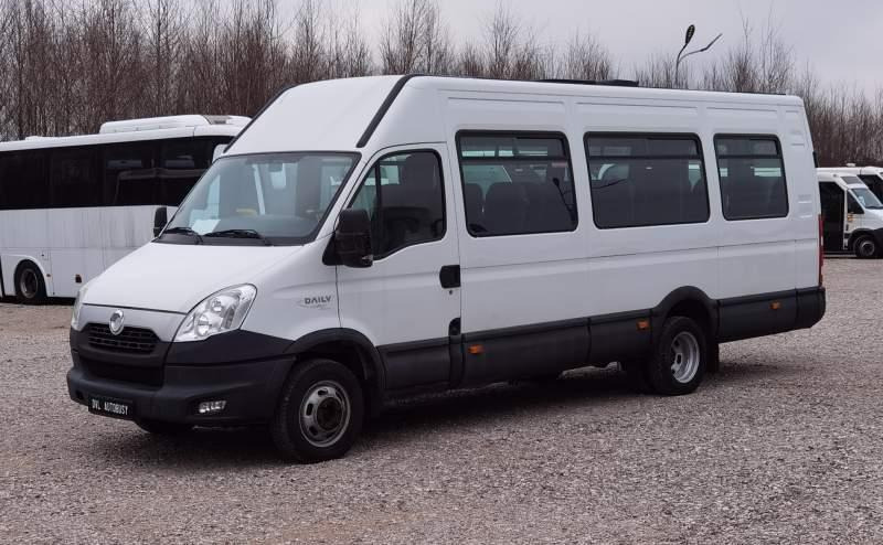 Iveco Daily 23 miejsca, KLIMA, WEBASTO - Primestni avtobus: slika 2 Iveco Daily 23 miejsca, KLIMA, WEBASTO - Primestni avtobus: slika 2