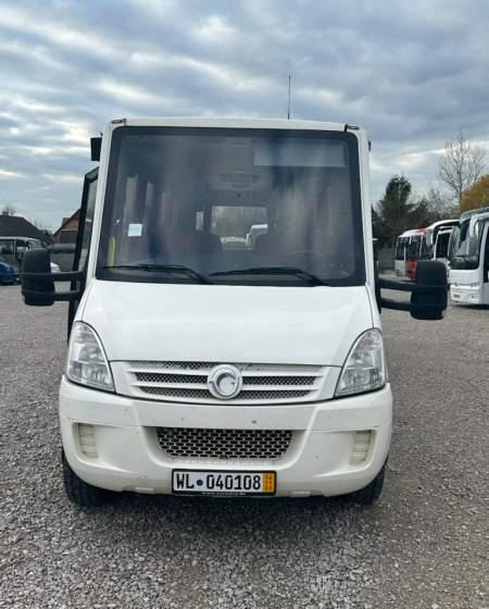 Iveco Daily Kutsenits 2011 Rossero, Prodig - Minibus, Potniški kombi: slika 3 Iveco Daily Kutsenits 2011 Rossero, Prodig - Minibus, Potniški kombi: slika 3