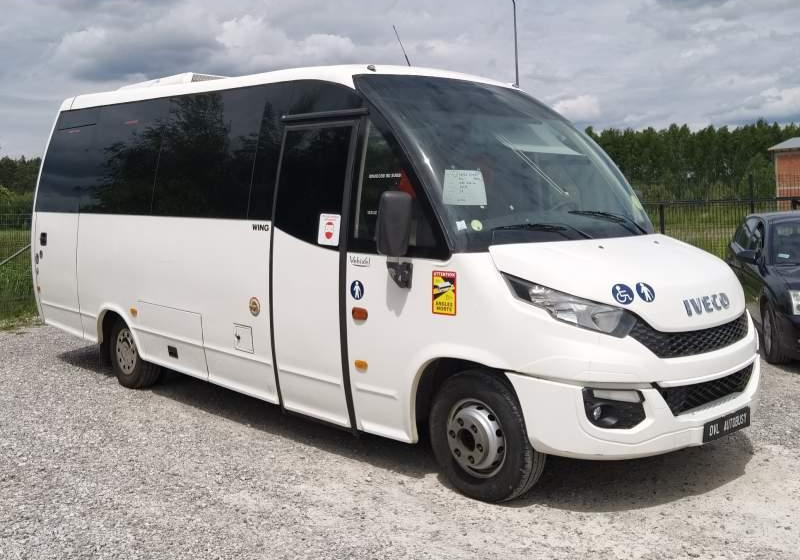 Iveco Daily Wing Indcar euro 6 *winda*klima*webasto* - Primestni avtobus: slika 3 Iveco Daily Wing Indcar euro 6 *winda*klima*webasto* - Primestni avtobus: slika 3
