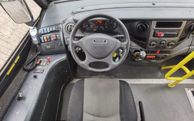 Iveco Kapena Thesi 34 EURO V *daily*wing*mediano - Primestni avtobus: slika 5 Iveco Kapena Thesi 34 EURO V *daily*wing*mediano - Primestni avtobus: slika 5