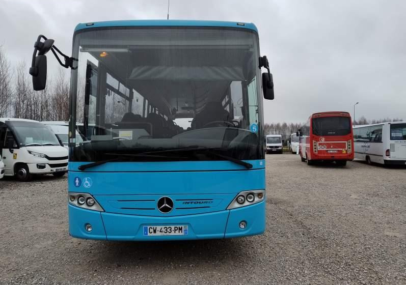 Mercedes-Benz INTOURO M/L - Primestni avtobus: slika 2 Mercedes-Benz INTOURO M/L - Primestni avtobus: slika 2